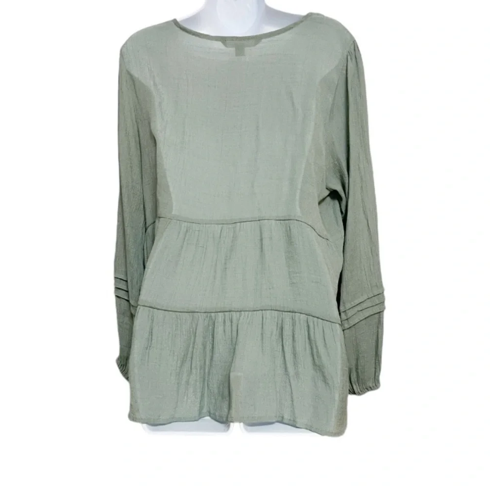 Zac & Rachel V-Neck Lace Trim Peasant Top - Picture 2 of 4
